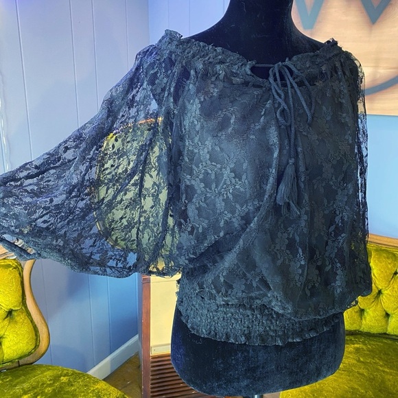 Vintage Y2K Black Sheer Lace Peasant Top Size Large - Picture 4 of 6